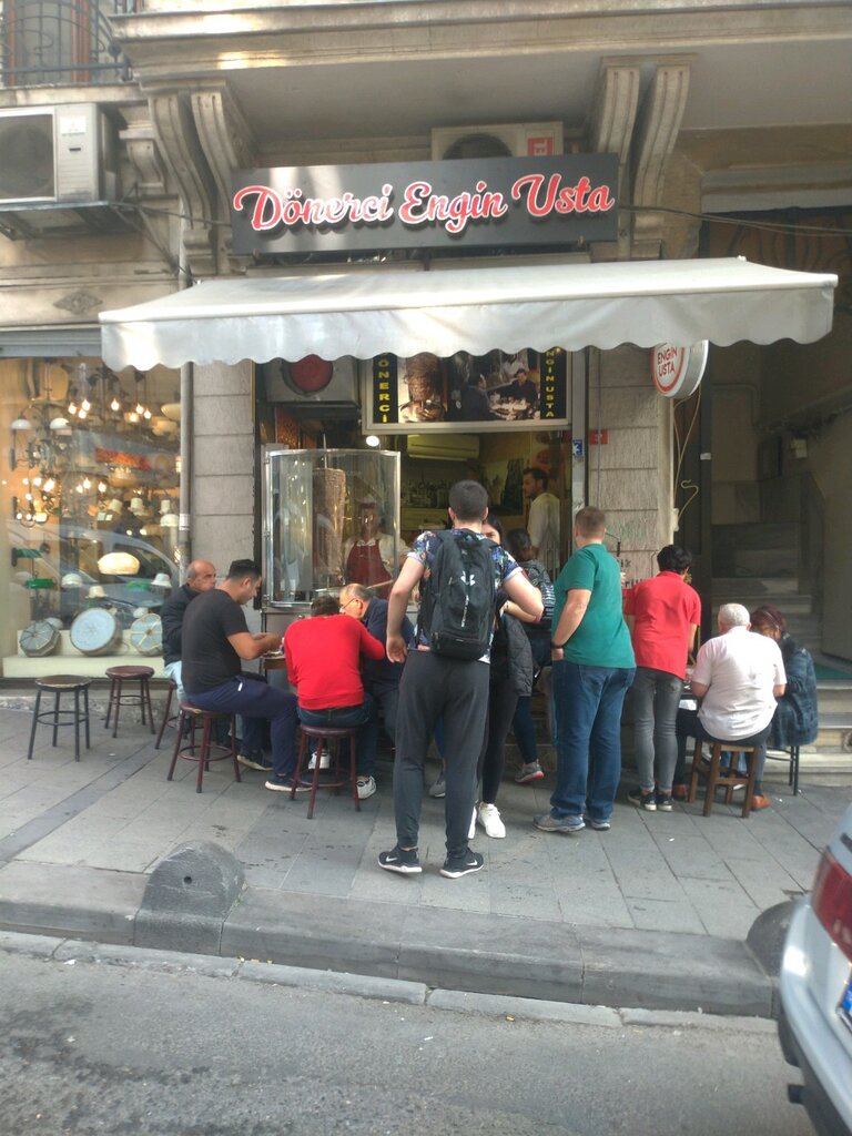 Fast food Dönerci Engin Usta, Beyoğlu, foto