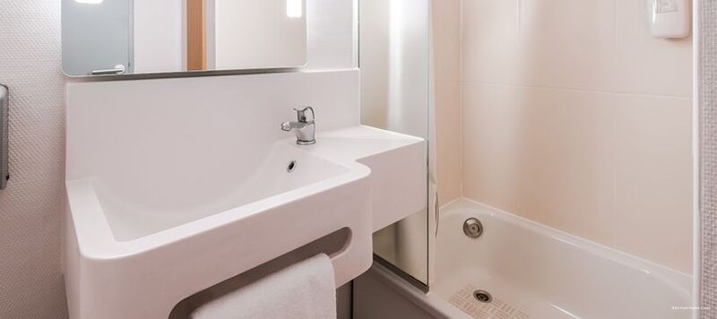 Фото B&b Hotel Nantes Centre