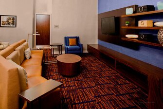 Фото Courtyard by Marriott Columbus Downtown