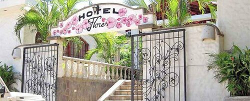 Гостиница Hotel Flores - Adults Only