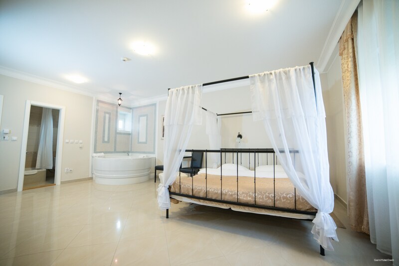 Фото 191930905195