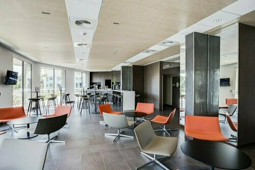 Гостиница Hôtel ParKest, by Arteloge в Сен-Приесте