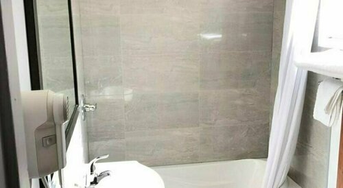 Гостиница Willow Inn Motel в Квенеле