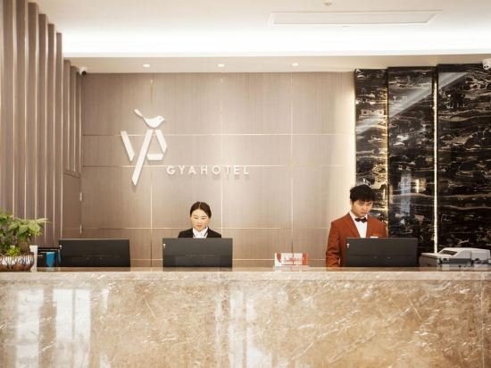 Фото Gya Jiaxing Tongxiang City Century Avenue Hotel