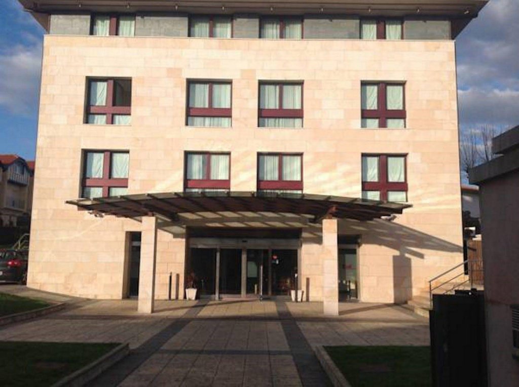 Фото Hospedium Hotel Blu Loiu