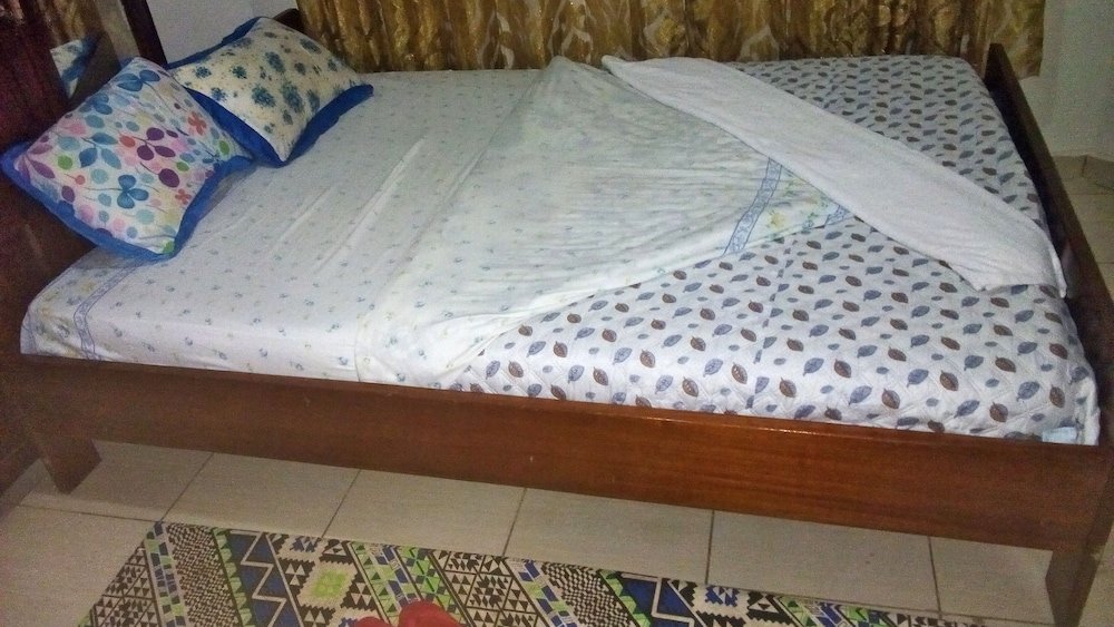 Фото Isimbi House