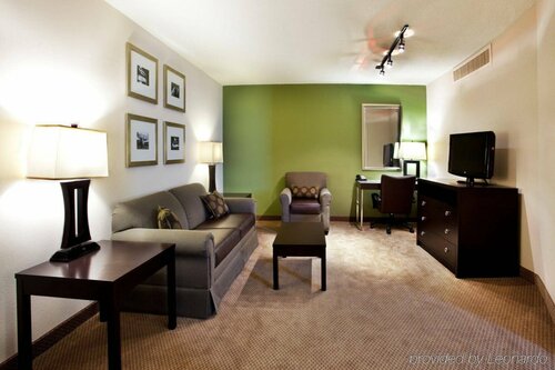 Гостиница Holiday Inn Metairie New Orleans Airport в Метейри