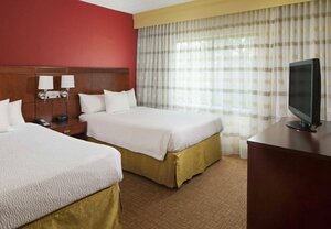Гостиница Courtyard by Marriott Charlotte Southpark