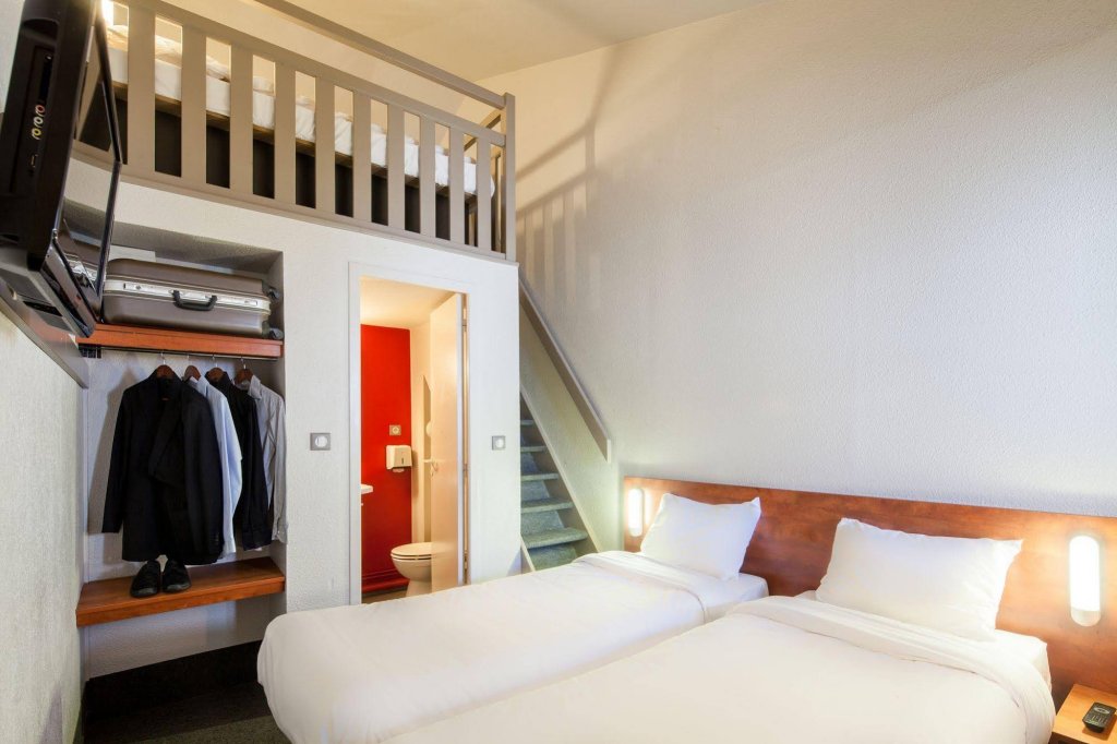 Фото B&b Hotel Orgeval