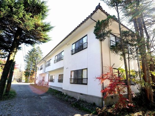 Гостиница Ryokan Ikoisanso в Каруидзаве
