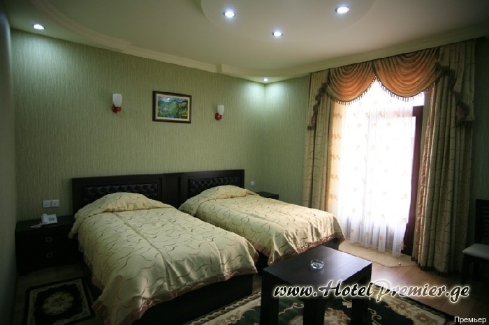 Фото Премьер