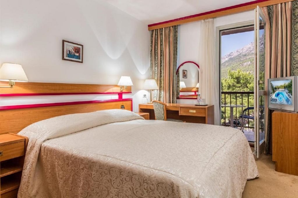 Фото Hotel Horizont