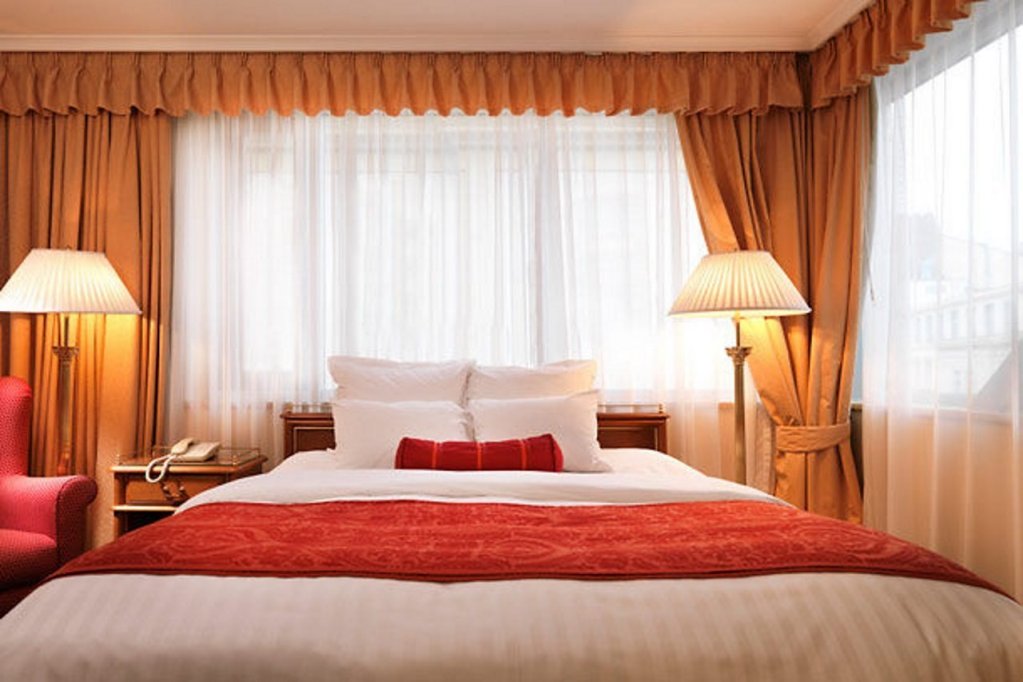 Фото Mamaison Residence Downtown Prague