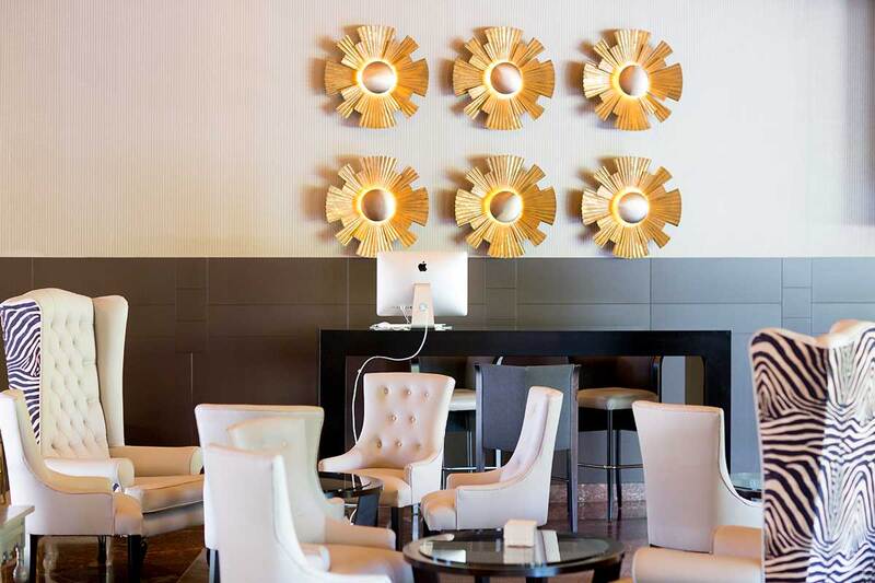 Фото Hotel Tres Reyes Pamplona