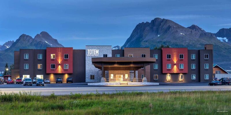 Фото Totem Hotel and Suites