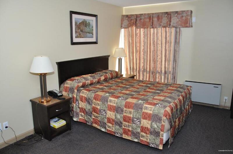 Фото Canadian Inn