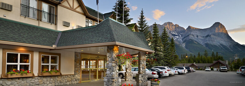 Фото Coast Edmonton Plaza