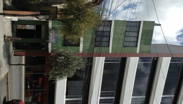 Хостел Hostal Flor de Kanela в Кито