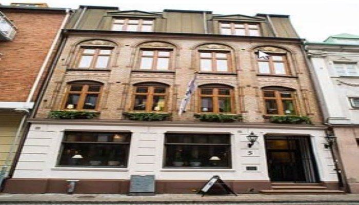 Фото отеля 1