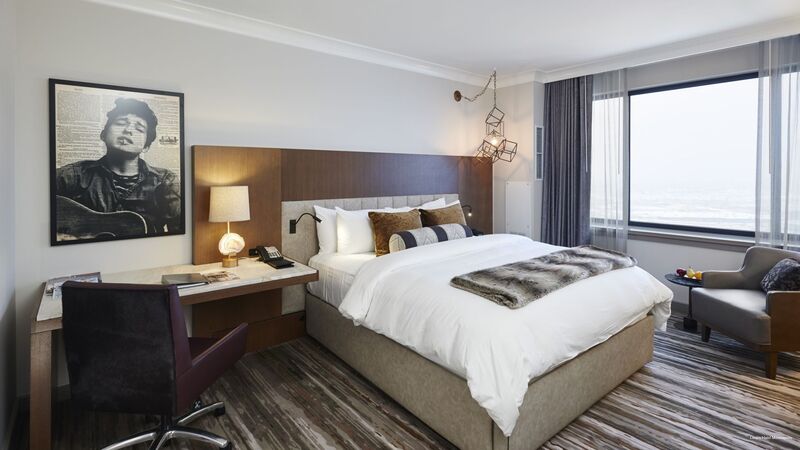 Фото Loews Minneapolis Hotel