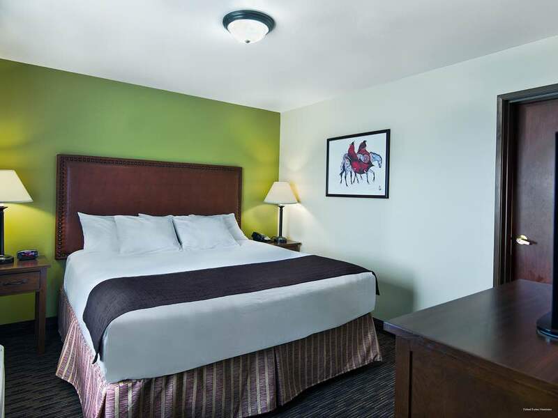 Фото Oxford Suites Hermiston
