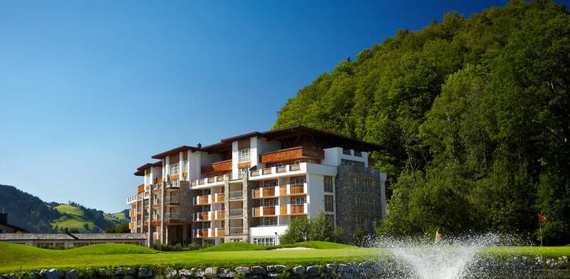 Фото Amway Grand Plaza, Curio Collection by Hilton