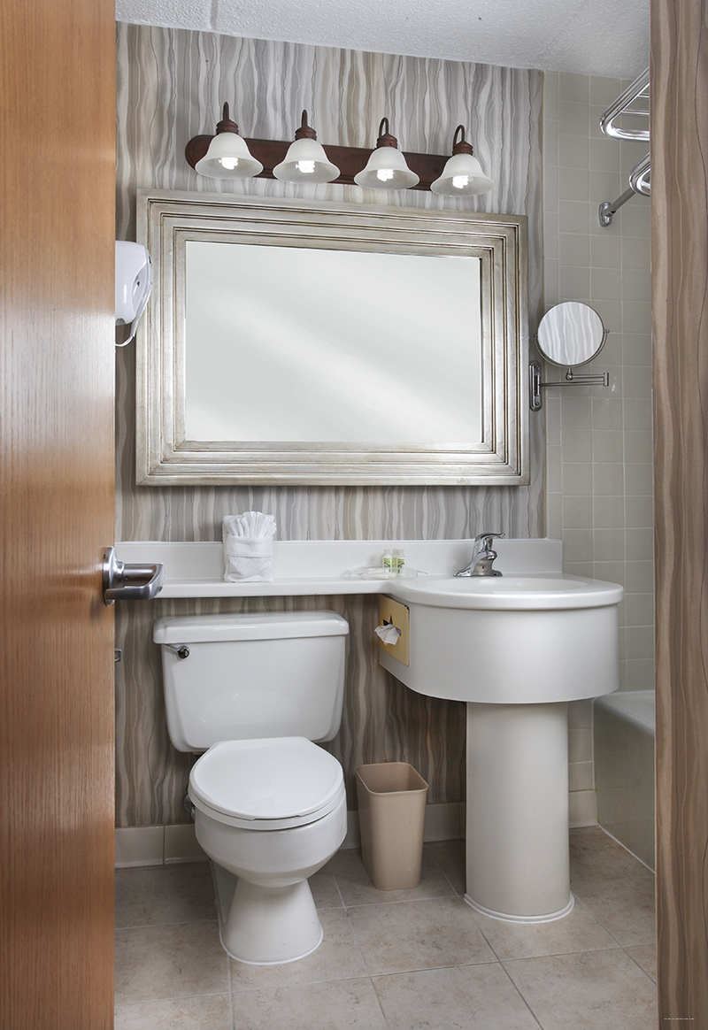 Фото Holiday Inn Westbury - Long Island, an Ihg Hotel