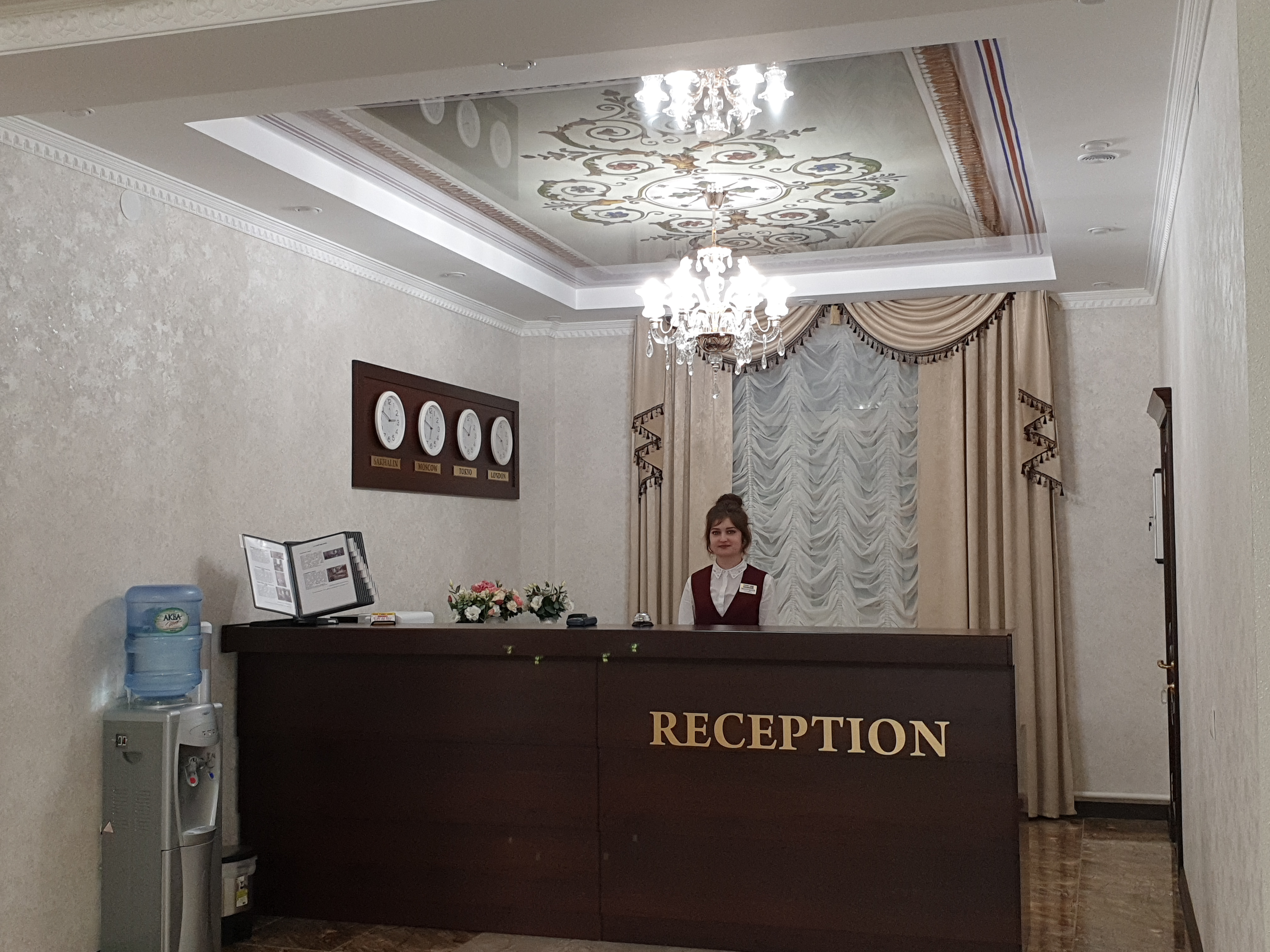 Фото отеля 2