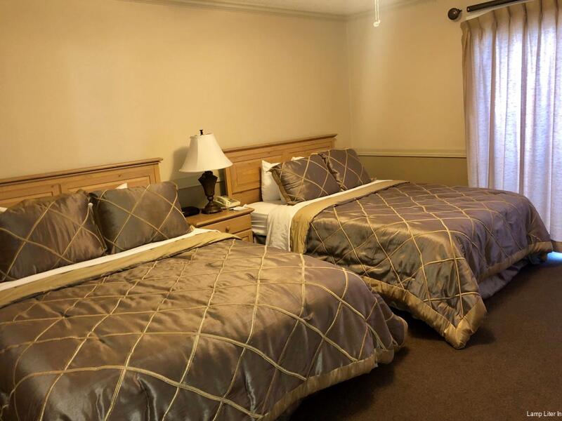 Фото Lamp Liter Inn