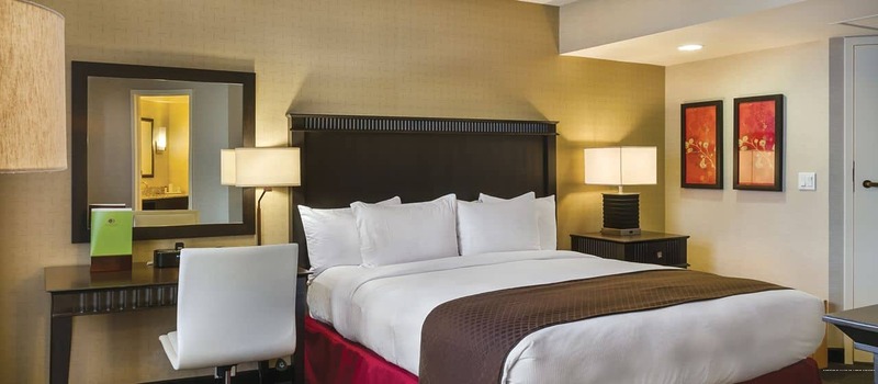 Фото DoubleTree by Hilton Hotel Los Angeles Downtown