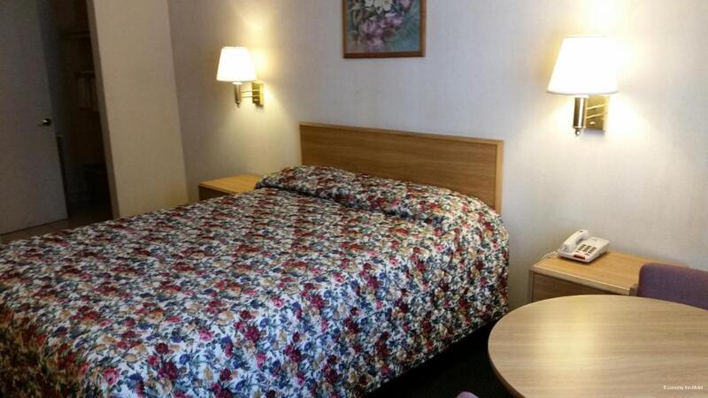 Фото Economy Inn Motel Sylmar