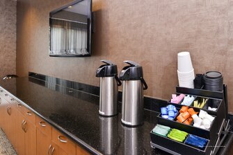 Фото SpringHill Suites by Marriott Corona Riverside