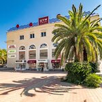 Central Department Store Sochi (Tsentralniy Microdistrict, Gorkogo Street, 53), shopping mall