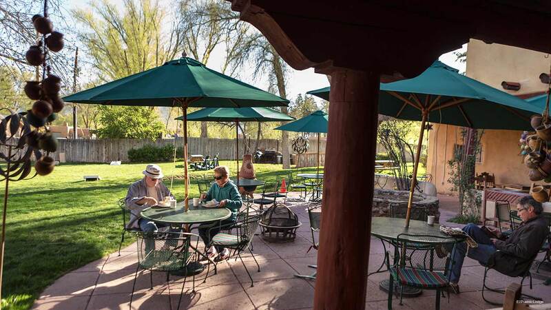 Фото El Pueblo Lodge