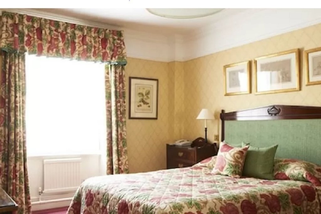 Фото Durrants Hotel