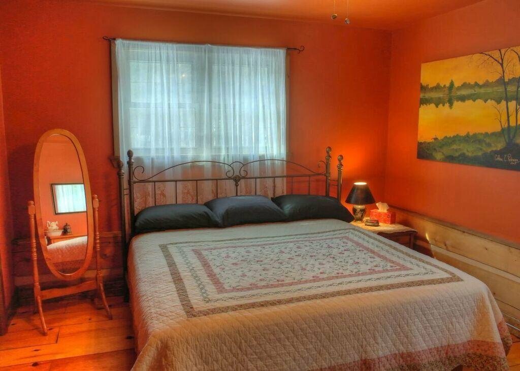 Ontario bed and breakfast swingers