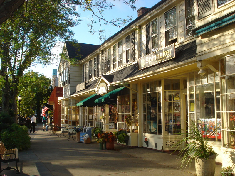 Фото Admiralty Inn & Suites