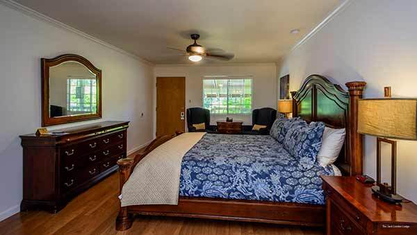 Фото The Jack London Lodge