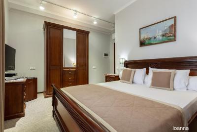 Фото Иоанна