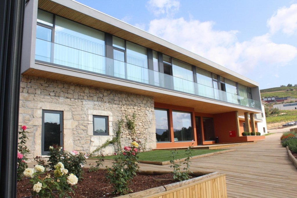 Фото Douro Cister Hotel Resort Rural & SPA
