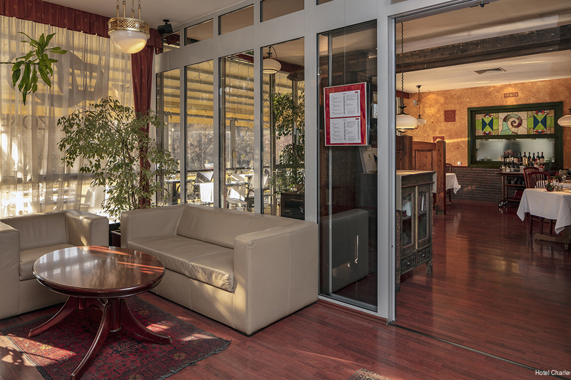 Фото Hotel Charles