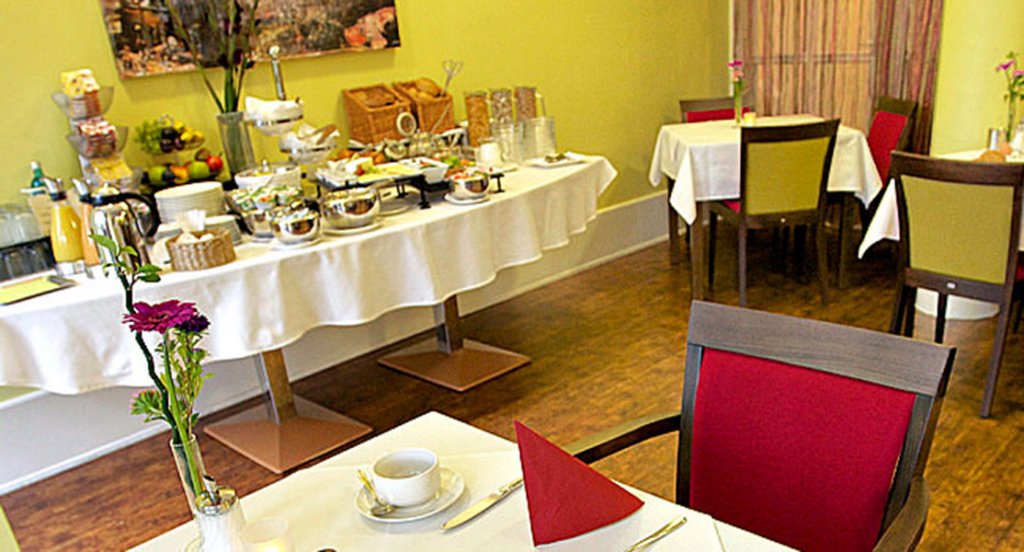 Фото Stadthaushotel Hamburg