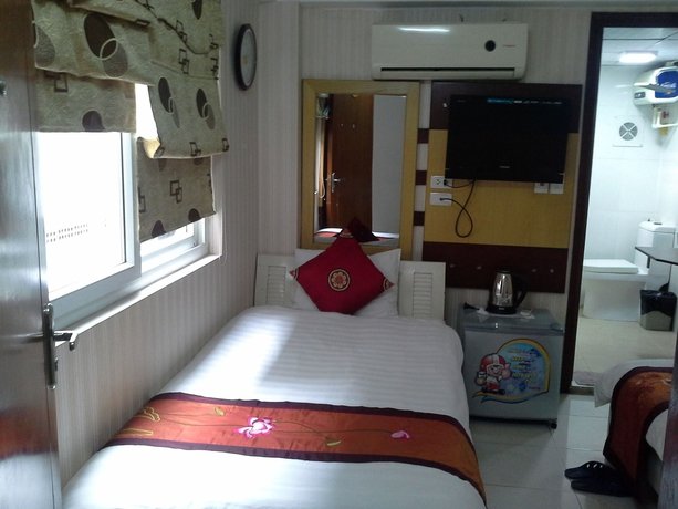 Фото Hanoi Central Hotel