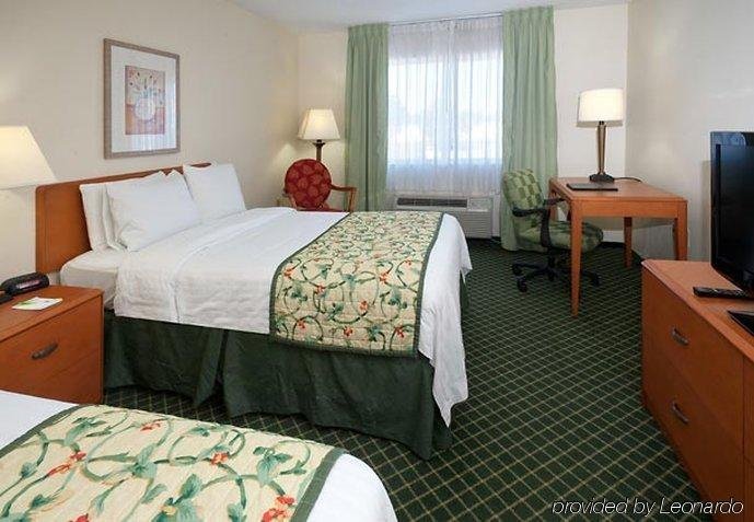 Фото Fairfield Inn Pensacola