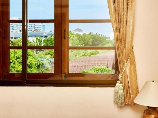 Фото Jomtien Boathouse