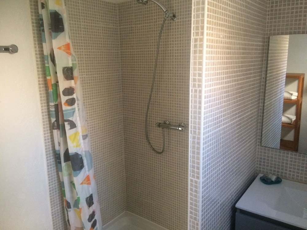 Фото Hôtel La Petite Bohème