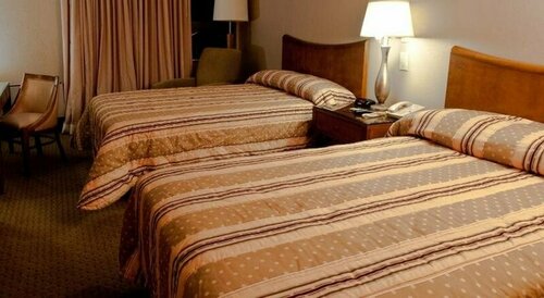 Гостиница Quality Inn & Suites Spring Lake - Fayetteville near Fort Bragg в Спринг Лейк