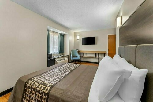 Гостиница Knights Inn Allentown в Аллентауне