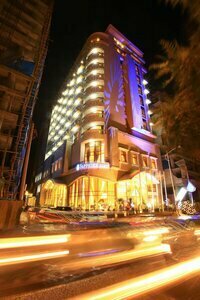Гостиница Sapphire Addis Hotel в Аддис-Абеба