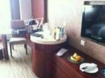 Гостиница Tan Mu Lin Celebrity City Hotel в Цзыгуне
